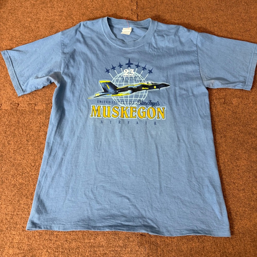 Gildan Mens Blue Angels Muskegon Air Fair T-Shirt Blue Gray Large 23rd Annual